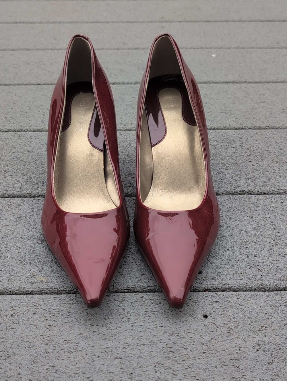 Nine West Mooney Patent Heels | Nine West Red Pointed Toe Patent Heels - Picture 2 of 13